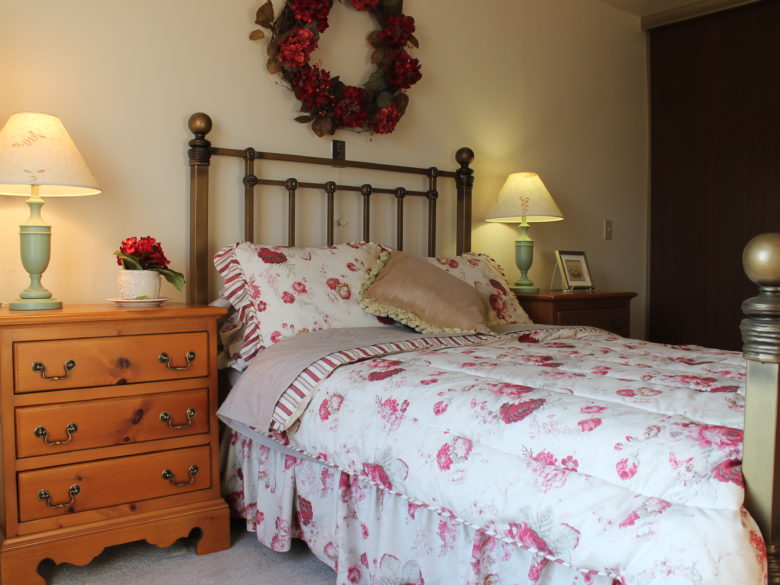 The bed inside the independent living apartments at vmp milwaukee.