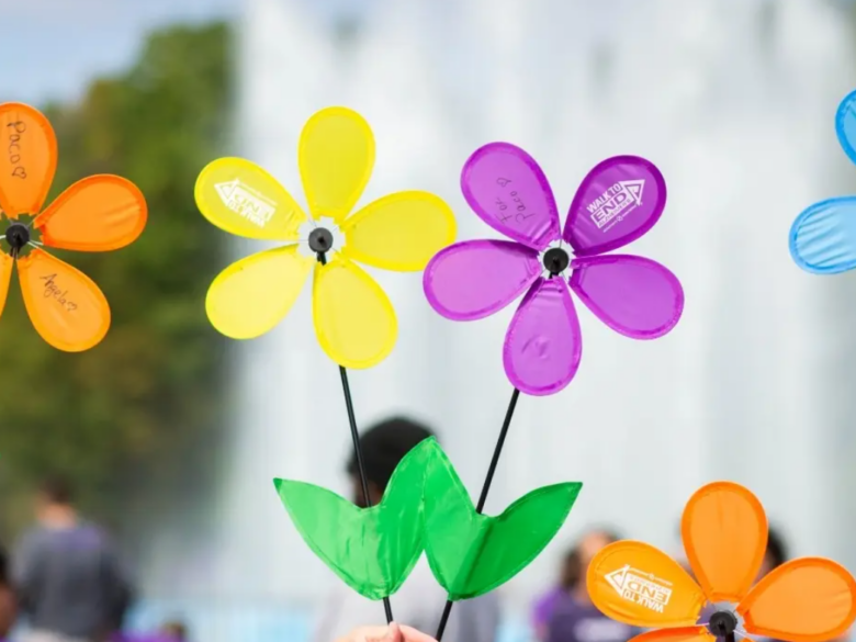 Walk to End Alzheimer's flower